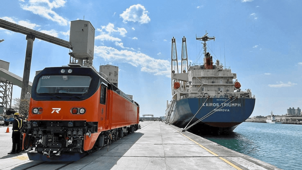 Toshiba locomotives delivered to Taiwan