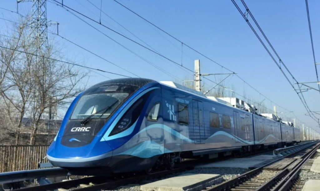The trials of the first hydrogen train by CRRC