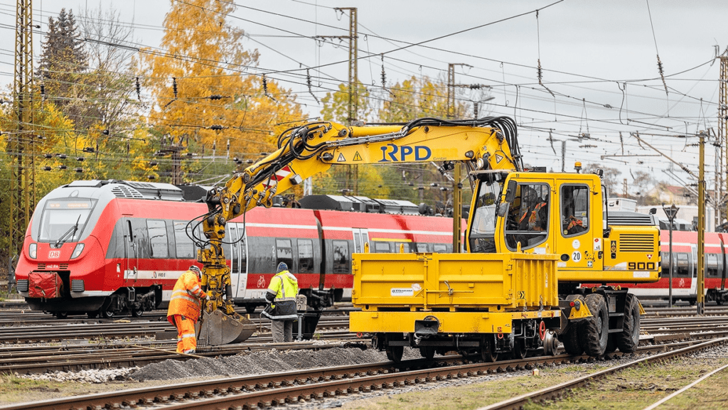 Record investments and losses on German railways