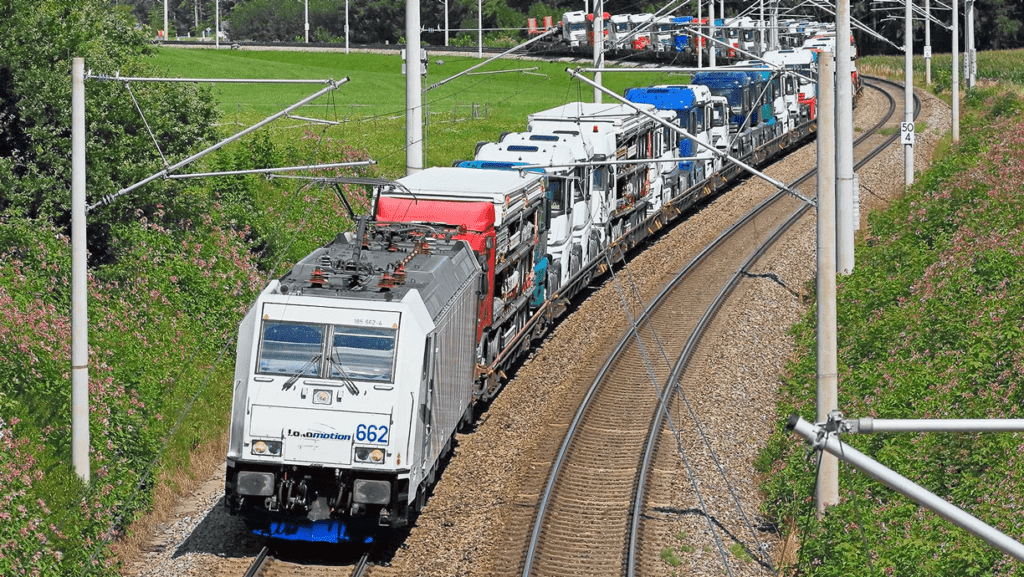 транспортування вантажів залізницею