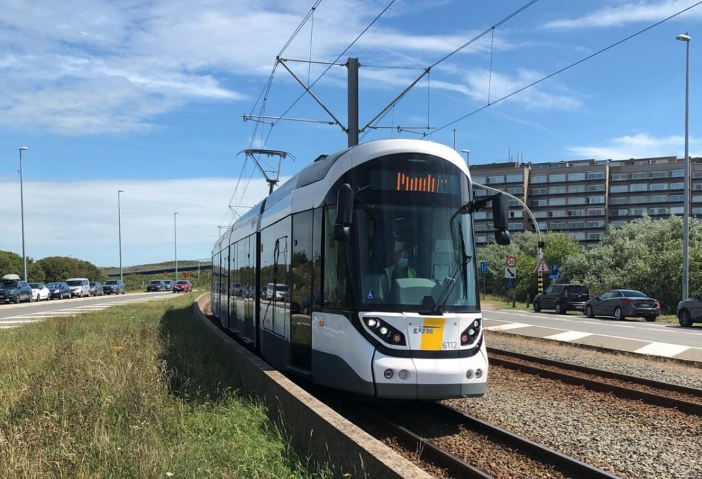 Testing digital vision and artificial intelligence technology for CAF trams Testing digital vision and artificial intelligence technology for CAF trams