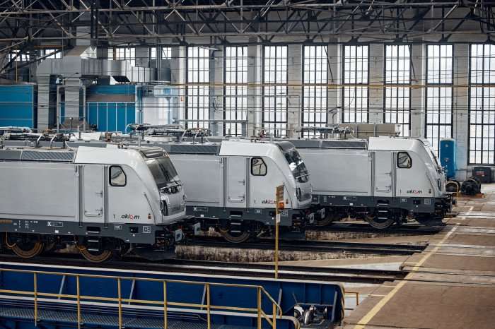 Ukrzalyznytsia plans to acquire 80 electric locomotives Ukrzalyznytsia plans to acquire 80 electric locomotives