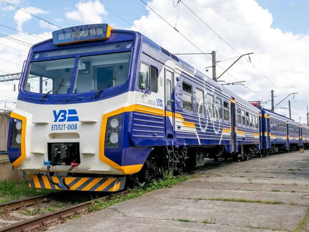 Ukrzaliznytsia has completed the modernization the electric train Ukrzaliznytsia has completed the modernization the electric train