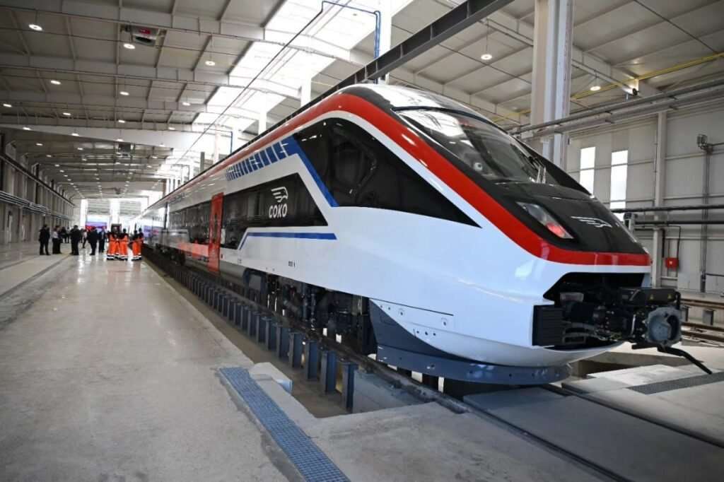 the presentation of the first train from the CRRC the presentation of the first train from the CRRC