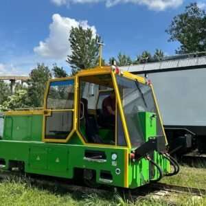 Battery-Powered Locomotives ES1000