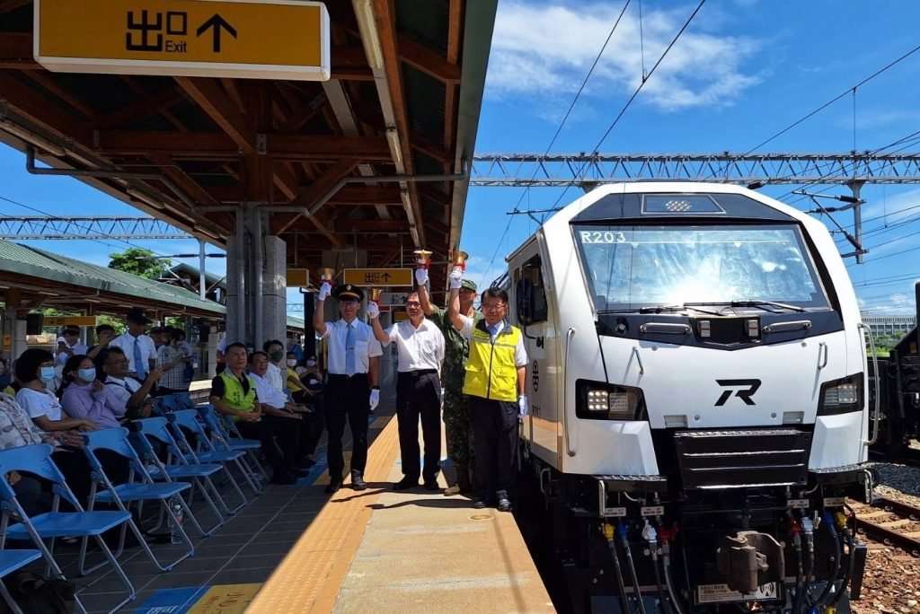 Первый тепловоз от Stadler начал работу на Тайване Первый тепловоз от Stadler начал работу на Тайване