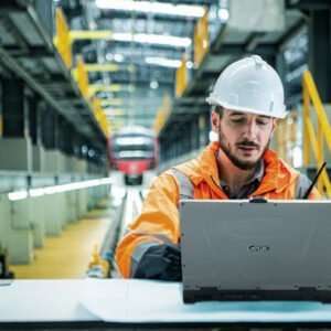 Інноваційні захищені ноутбуки у техобслуговуванні Deutsche Bahn
