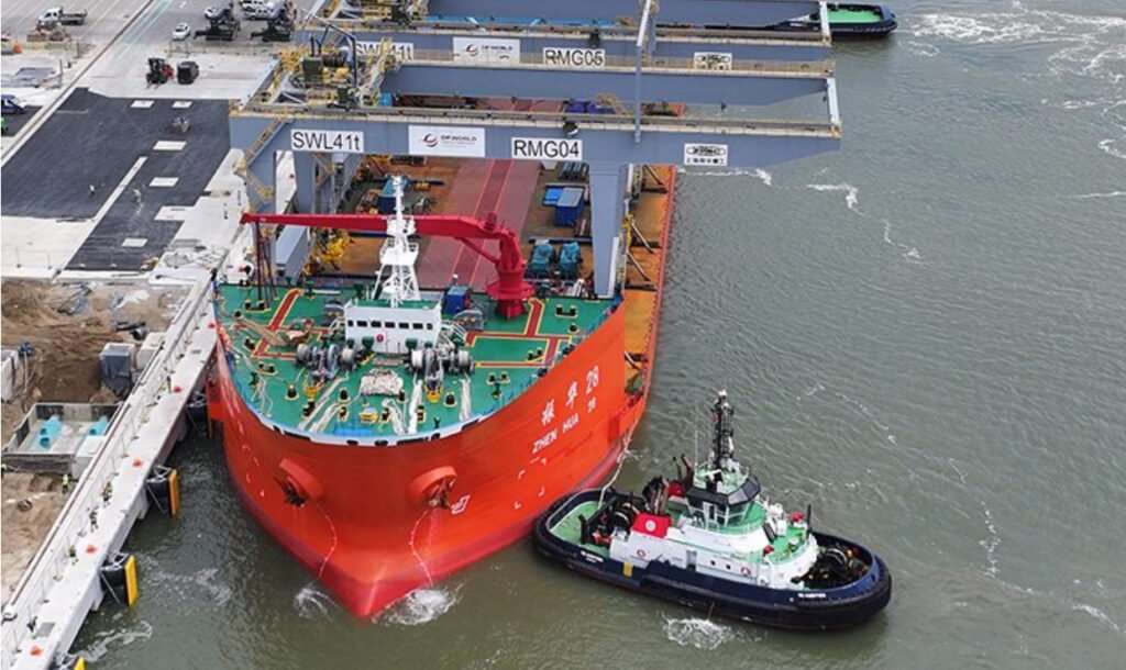 DP World усиливает логистические мощности DP World усиливает логистические мощности