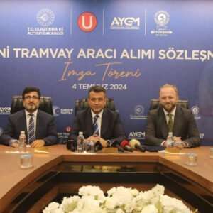 Новые турецкие трамваи от Bozankaya