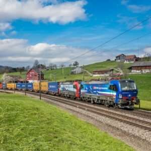 SBB Cargo Orders 20 Vectron Locomotives for Freight Transport in Europe