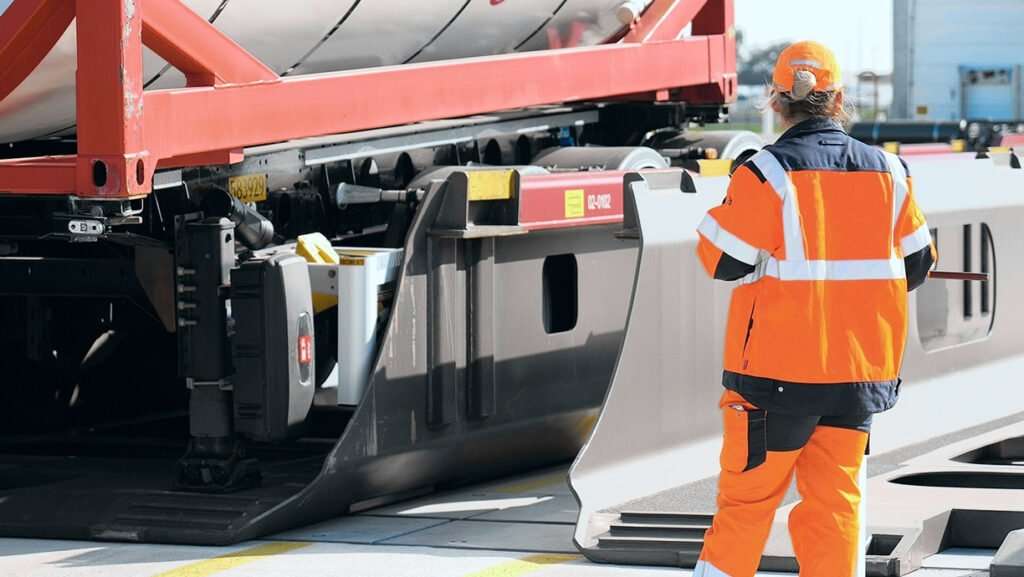 DIMI Project for Automated Freight Wagon Inspection Using AI DIMI Project for Automated Freight Wagon Inspection Using AI