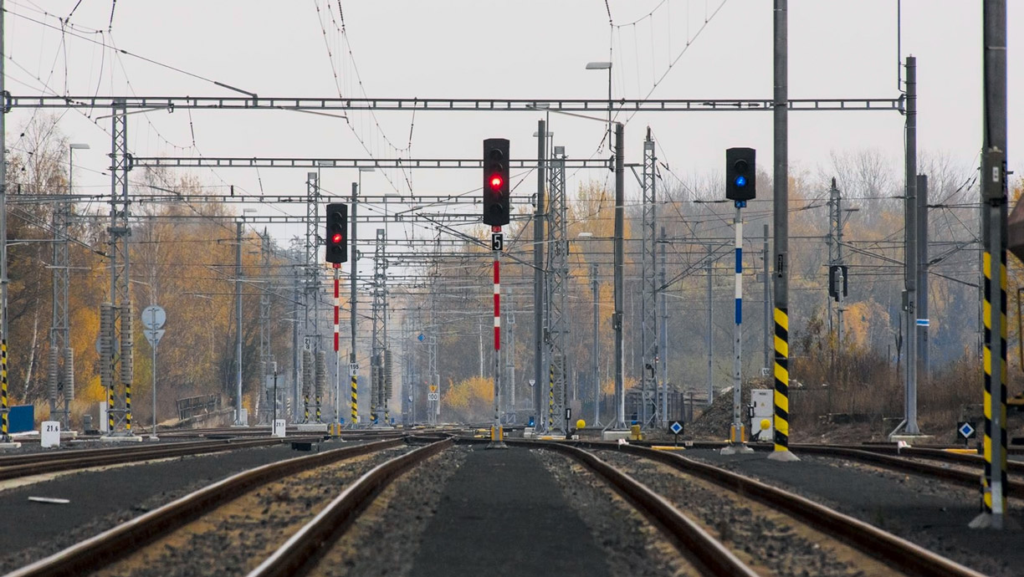 AŽD Praha to Implement Advanced Signaling Systems in Poland