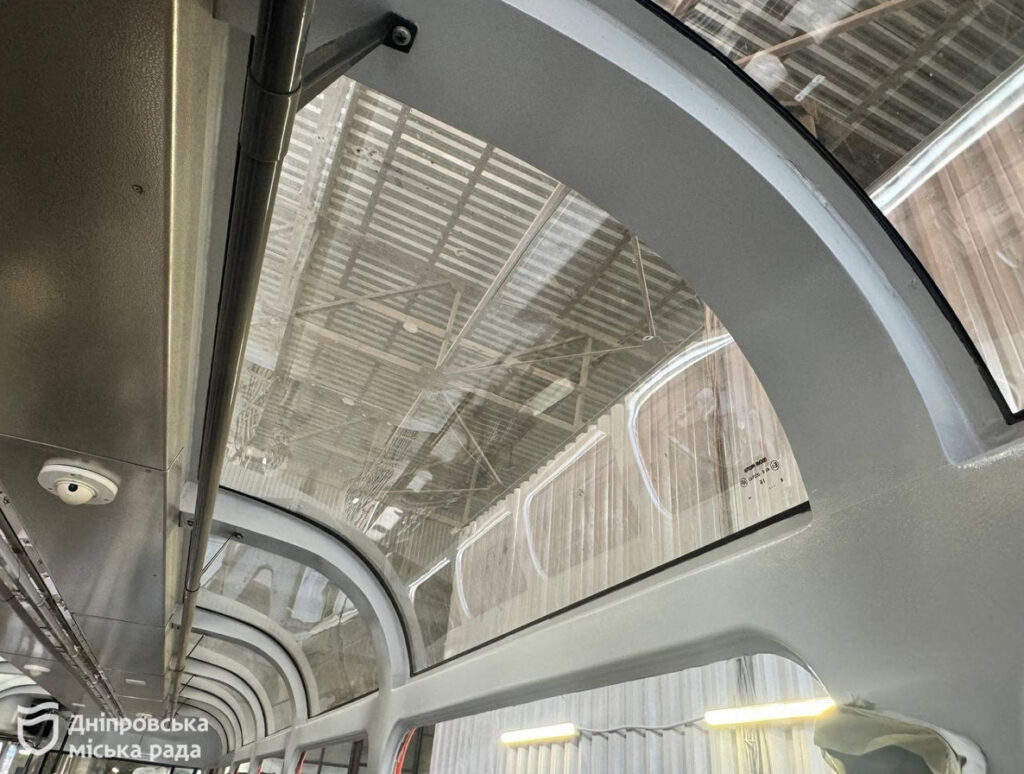 Unique Trams with Panoramic Roofs to Appear in Dnipro Unique Trams with Panoramic Roofs to Appear in Dnipro