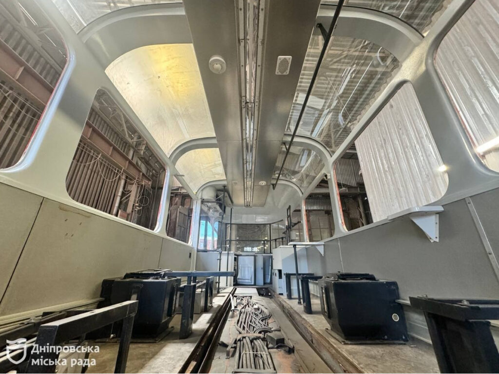 Unique Trams with Panoramic Roofs to Appear in Dnipro Unique Trams with Panoramic Roofs to Appear in Dnipro