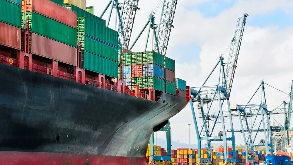 Record Volumes of Marine Container Shipping from China