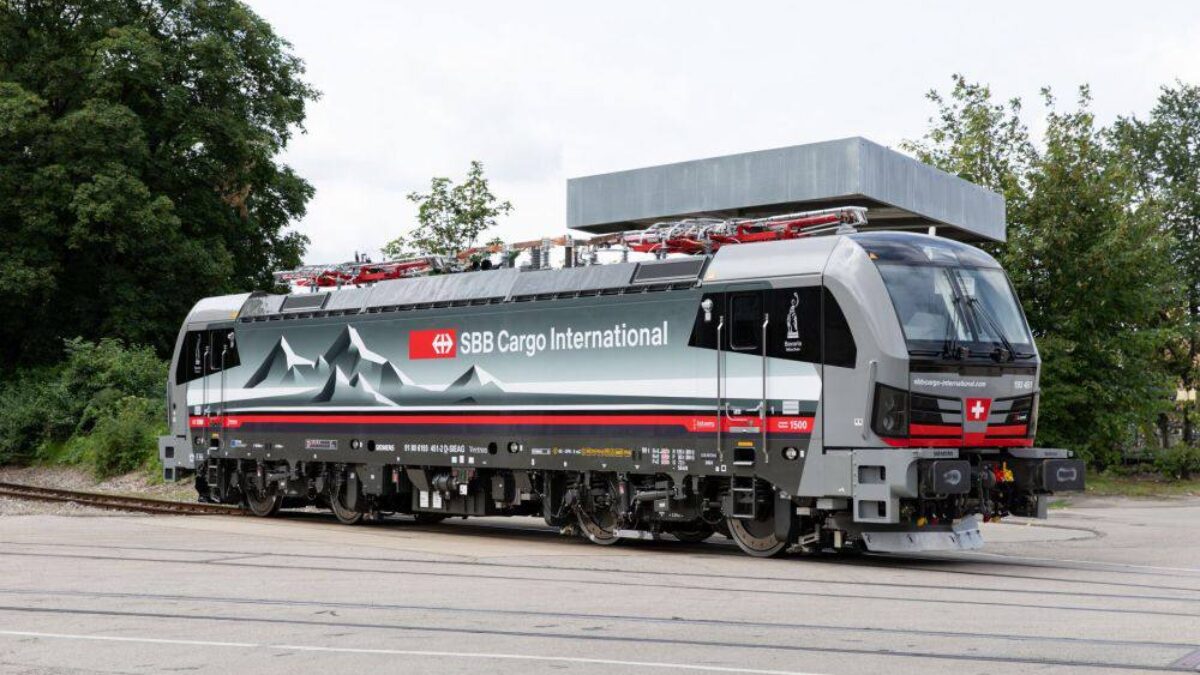 Нові локомотиви Vectron A40 XLoad - Railway Supply