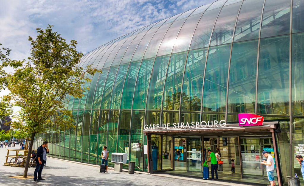 The EIB May Invest €400 Million in Budget Trains The EIB May Invest €400 Million in Budget Trains