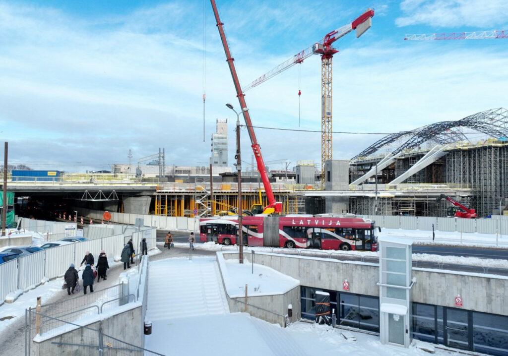 Латвия выделяет €61 миллион на строительство Rail Baltica Латвия выделяет €61 миллион на строительство Rail Baltica