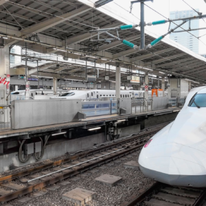 JR Central plans to equip overhead line insulators with a protective coating.