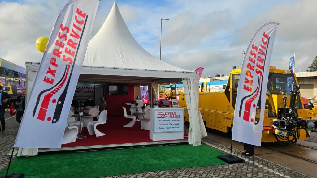 Battery Shunting Locomotive ES3000 Unveiled at InnoTrans 2024