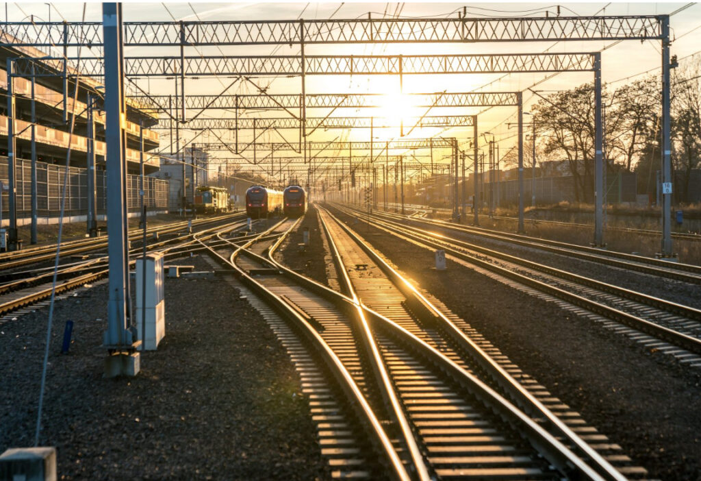 Poland Launches Tenders for €1.4 Billion Railway Modernization Poland Launches Tenders for €1.4 Billion Railway Modernization