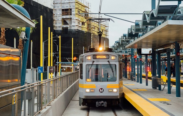 Los Angeles Light Rail Project Receives $893.3 Million Federal Grant