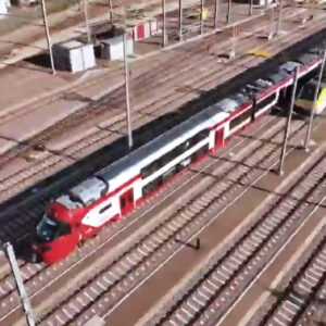 частично двухэтажные поезда Alstom Coradia Stream HC