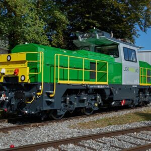 гибридный локомотив