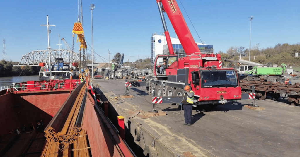 рельсами рельсами