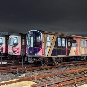 Нью-Йорк оновлює парк метро