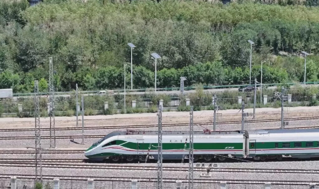 CRRC Expands CRRC Expands