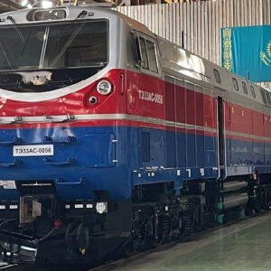 парк локомотивов и вагонов