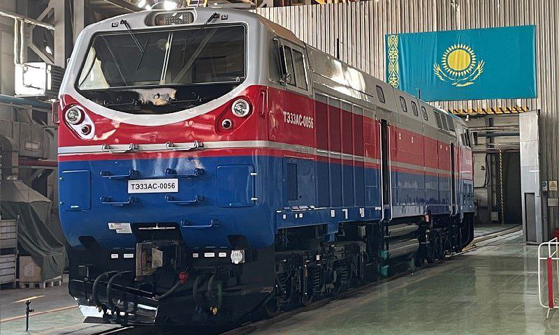 парк локомотивов и вагонов парк локомотивов и вагонов