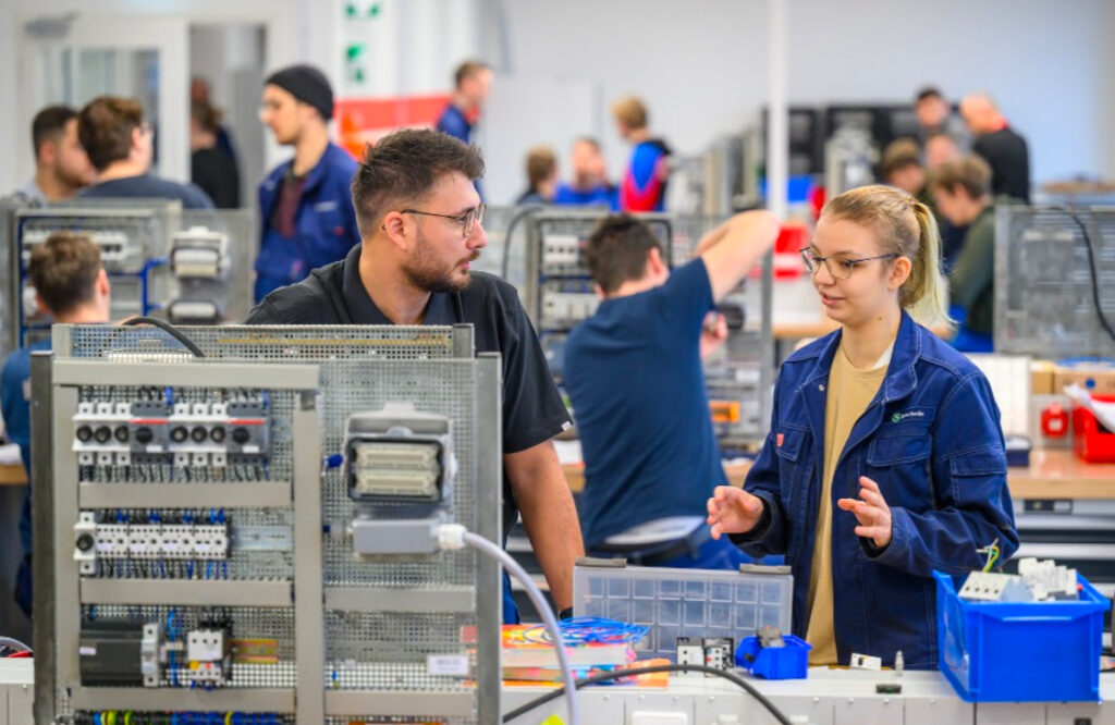 Deutsche Bahn Deutsche Bahn