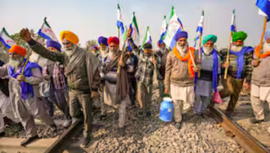 Punjab Bandh Disrupts Train Services Punjab Bandh Disrupts Train Services