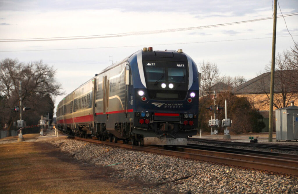 Amtrak canceled three trains this week between Milwaukee and Chicago Amtrak canceled three trains this week between Milwaukee and Chicago