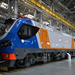 Kazakhstan exported 80 freight locomotive sections