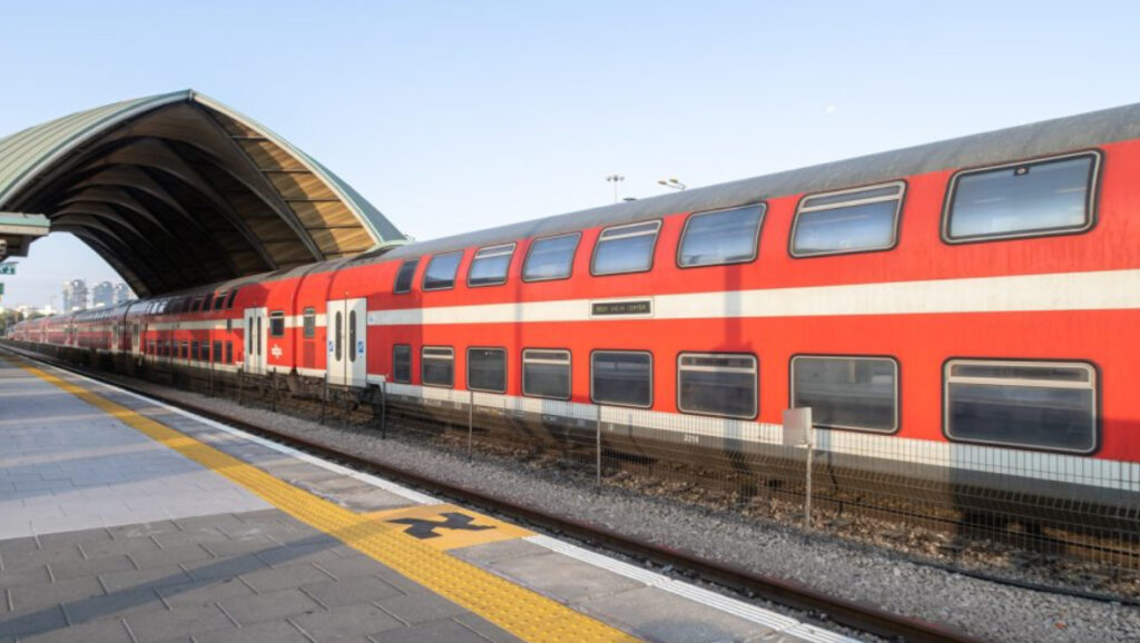 AI-driven railway safety system AI-driven railway safety system