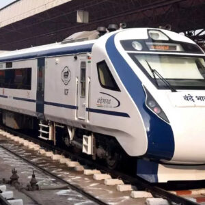 Indian Railways introduced the winter-ready Vande Bharat Express, equipped for Jammu and Kashmir’s extreme winters