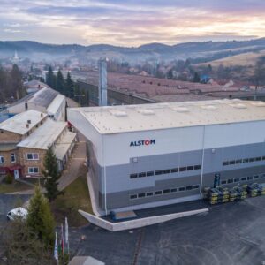 Alstom is expanding its Mátranovák factory in Hungary with a €1.5M investment, boosting production by 40%