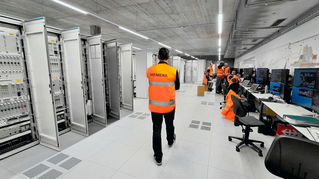 Siemens Mobility Implements the Largest Microprocessor System at Geneva Cornavin Station Siemens Mobility Implements the Largest Microprocessor System at Geneva Cornavin Station