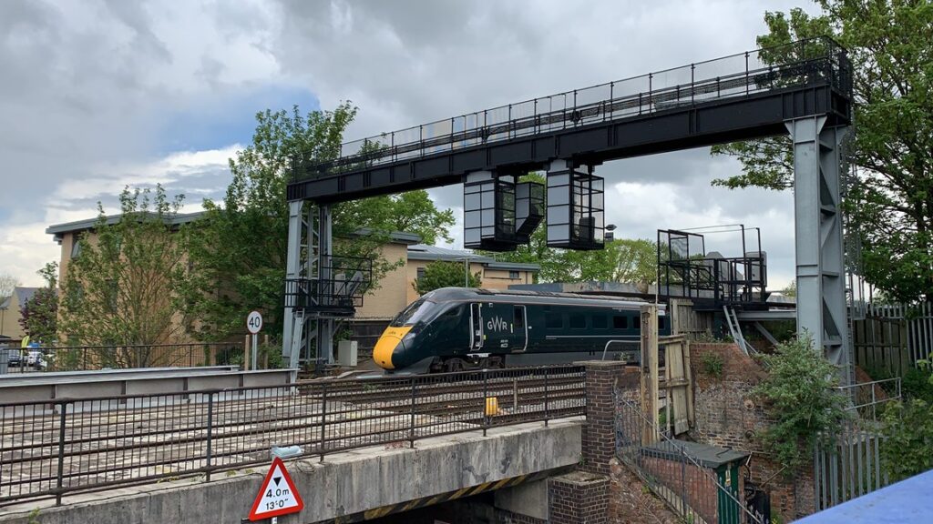 Network Rail has announced its revised timeline for the reopening of Botley Road in Oxford. The road, essential for city access, is scheduled to reopen by August 2026