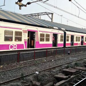 Mumbai commuters faced significant delays on Tuesday as Central Railway operations were disrupted. A rail fracture near Matunga station caused train delays, impacting the city’s busy morning commute