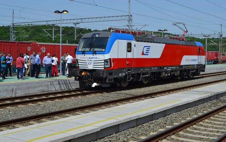 Serbia is modernizing its rail freight services with new diesel locomotives in an EBRD-supported project. Serbia is modernizing its rail freight services with new diesel locomotives in an EBRD-supported project.