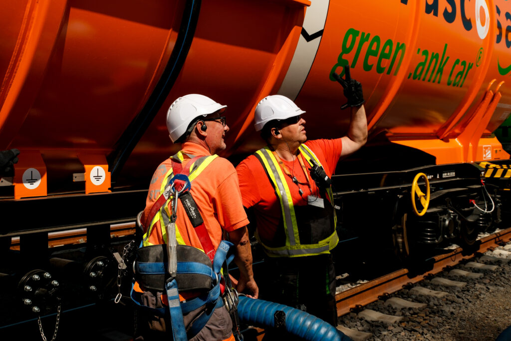 The East-West Gate (EWG) intermodal terminal in Fényeslitke, Hungary, is Europe's largest and most modern land-based terminal specializing in cargo transshipment between broad and standard gauge railways. With state-of-the-art infrastructure, the EWG terminal can handle up to one million TEU per year, as well as large volumes of grain, oil, and hazardous materials