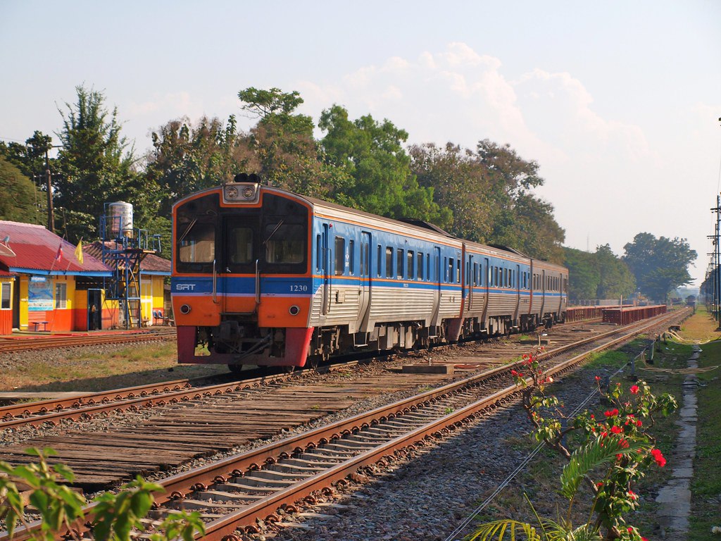 Thailand’s railway operator, State Railway of Thailand (SRT), plans to modernize passenger trains. The state-owned company will purchase 184 modern train cars for long-distance travel. Thailand’s railway operator, State Railway of Thailand (SRT), plans to modernize passenger trains. The state-owned company will purchase 184 modern train cars for long-distance travel.