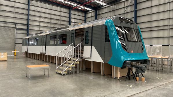 Компания Siemens представила макет нового вагона, который пополнит метро Сиднея на линии Western Sydney Airport. Компания Siemens представила макет нового вагона, который пополнит метро Сиднея на линии Western Sydney Airport.