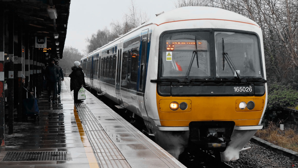 Chiltern Railways is actively enforcing fines for fare evasion, applying strict measures against violators. In 2024, the total amount of recovered fines exceeded £1M, proving the effectiveness of their control strategy. Chiltern Railways is actively enforcing fines for fare evasion, applying strict measures against violators. In 2024, the total amount of recovered fines exceeded £1M, proving the effectiveness of their control strategy.
