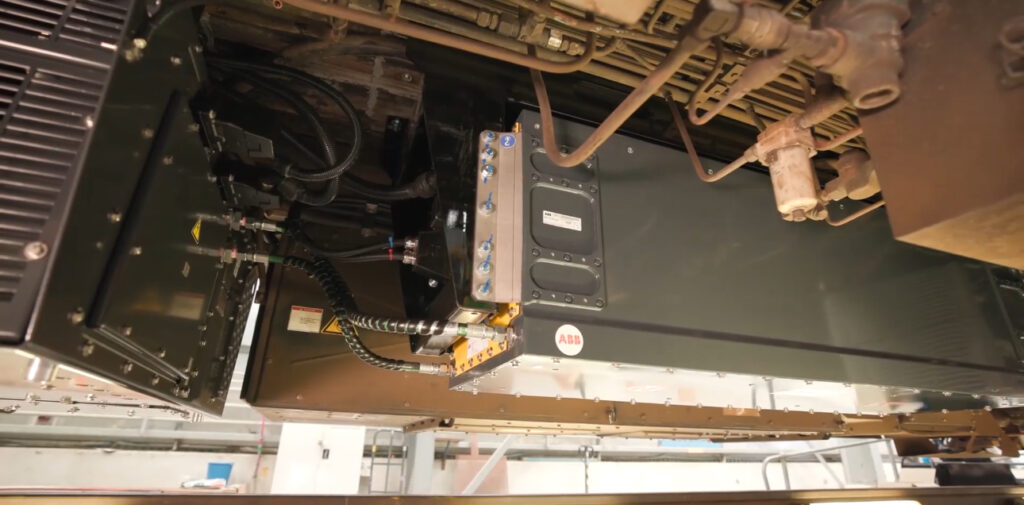 В Австралії оператор Adelaide Metro вперше впровадив акумулятори на дизельних поїздах, покращуючи їхню екологічність. В Австралії оператор Adelaide Metro вперше впровадив акумулятори на дизельних поїздах, покращуючи їхню екологічність.