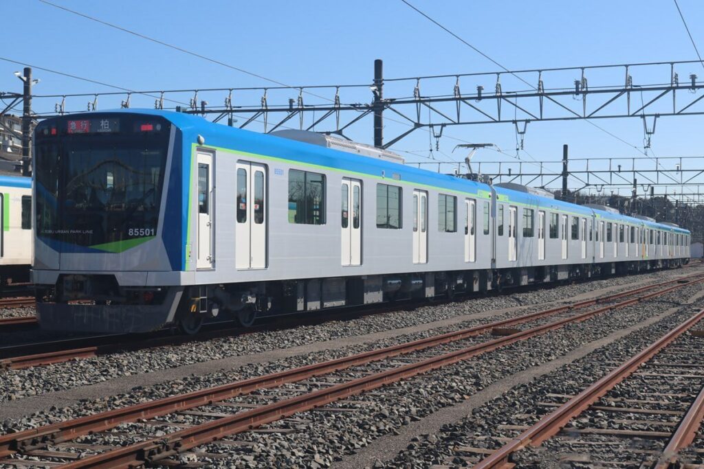 Tobu Railway Introduces a New Electric Train for the Tobu Noda Line.